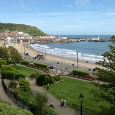 Entire Place In Scarborough. North Bay Beach, Peasolm Park And Centre All 5 Minute Walk شقة سكرابورو